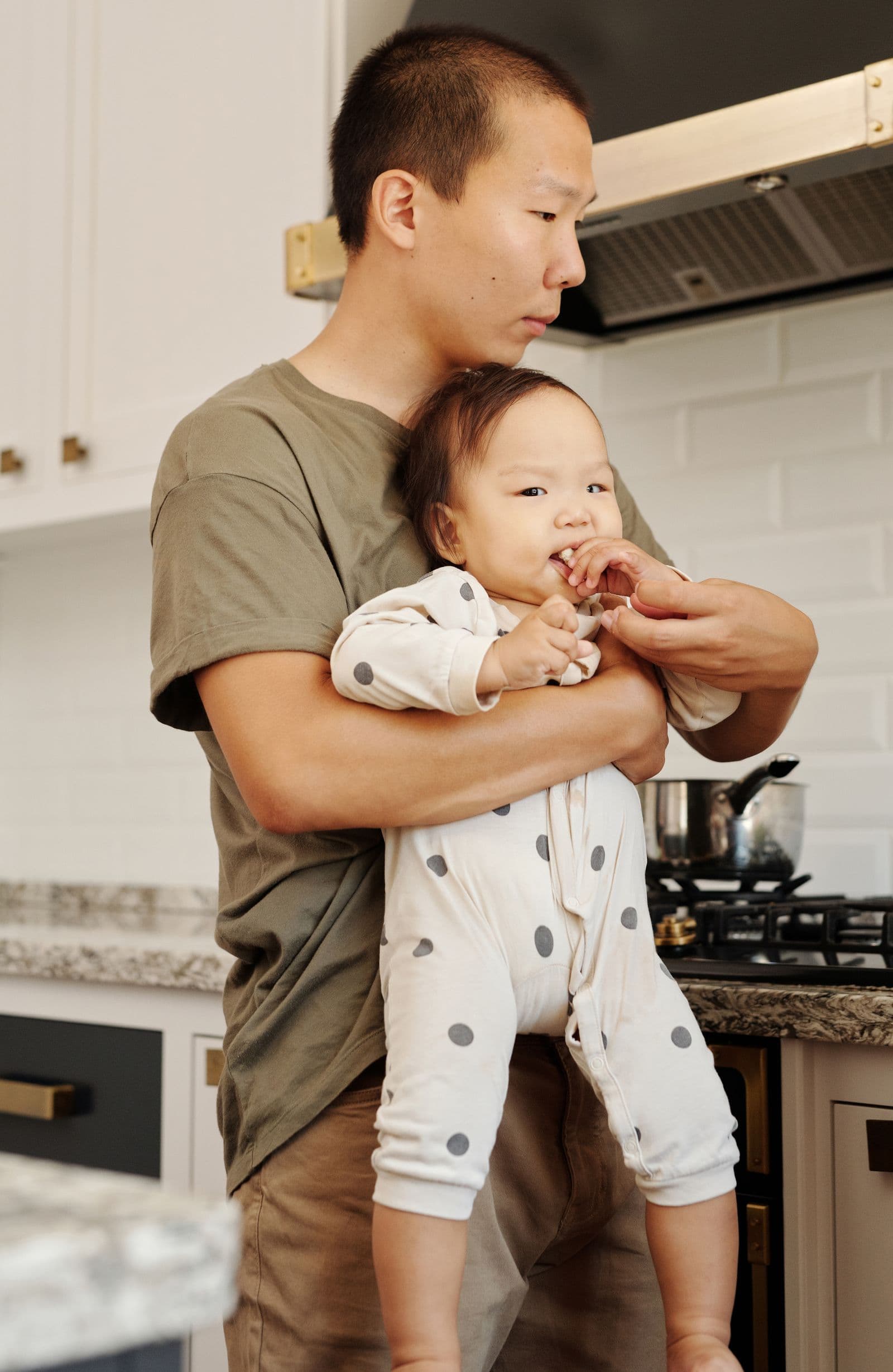 Back pain from lifting your toddler: three capacity tests that beat another lecture on technique