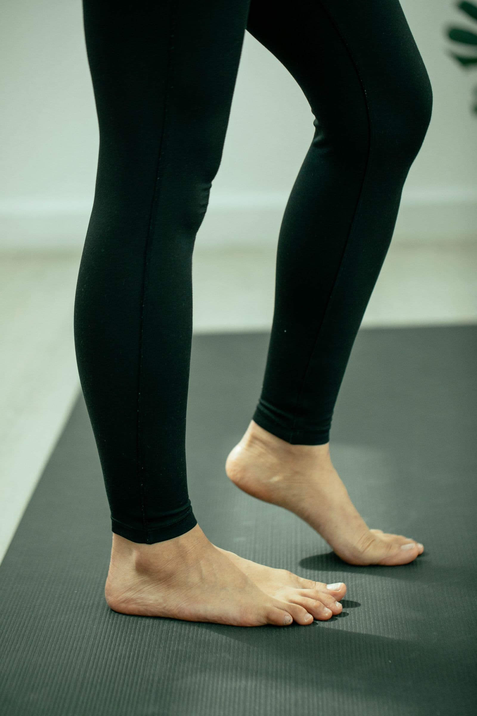 Foot Arch Test at Home: Flat Feet or High Arches in 3 Minutes