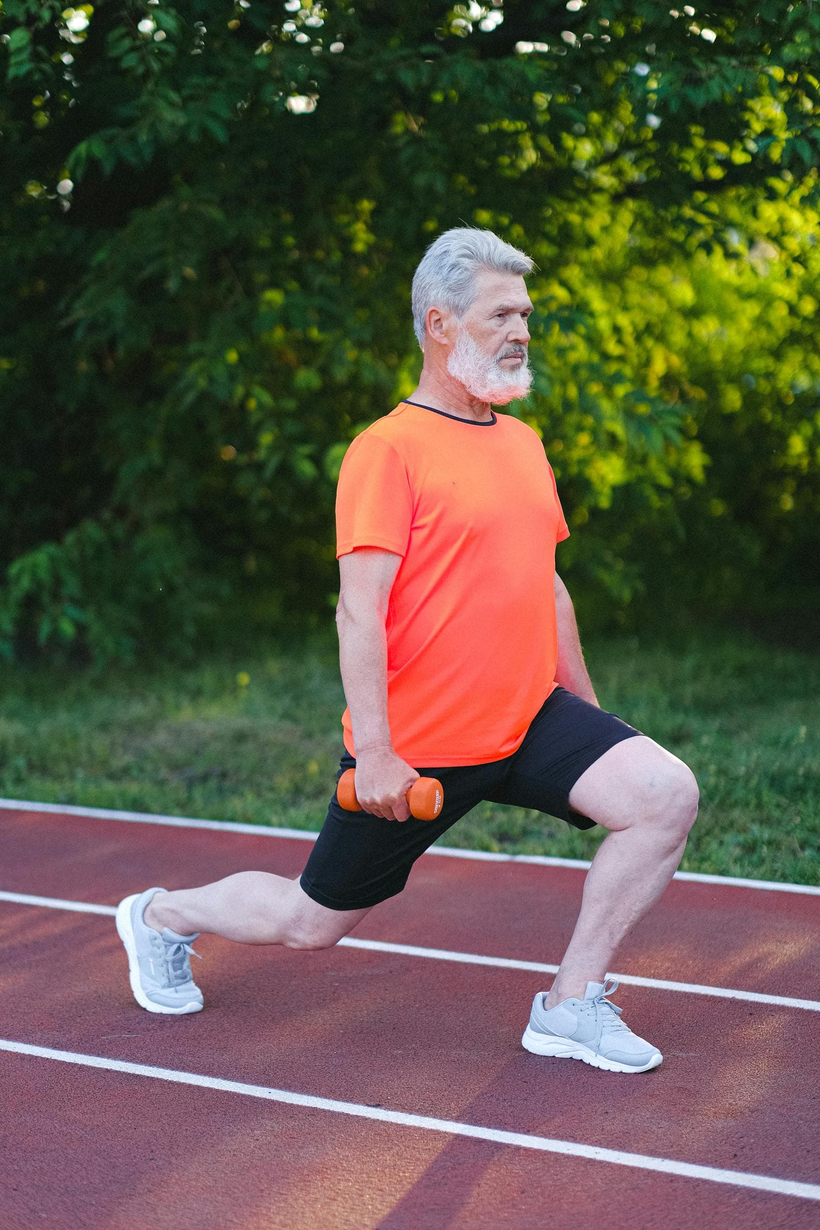 How to Warm Up Before Lifting: A 10-Minute Routine for Over 30